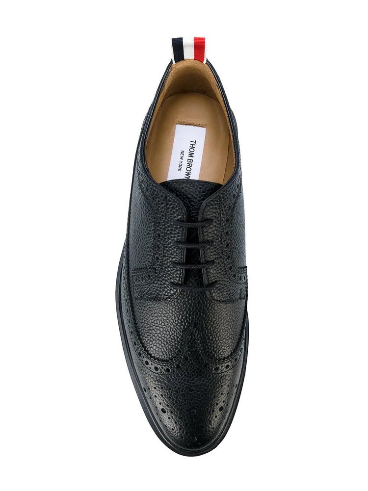 Longwing round-toe brogues