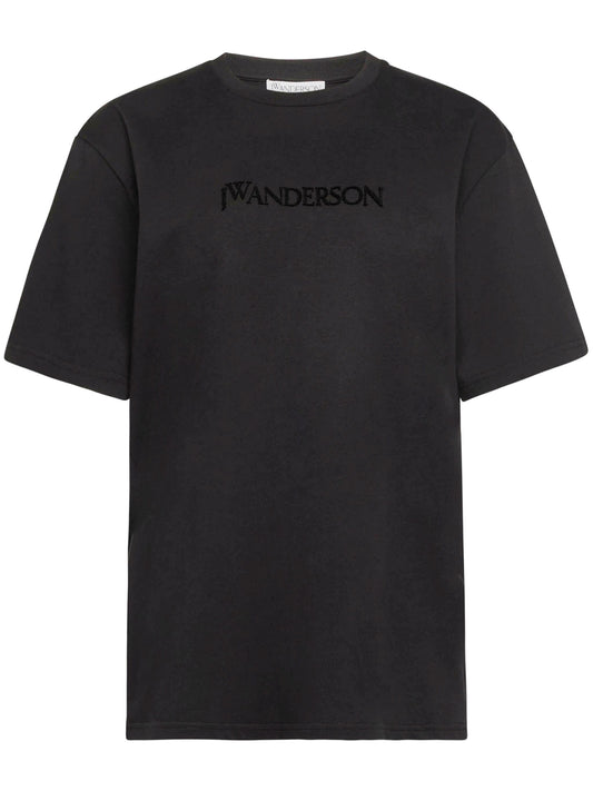 logo-embroidered T-shirt