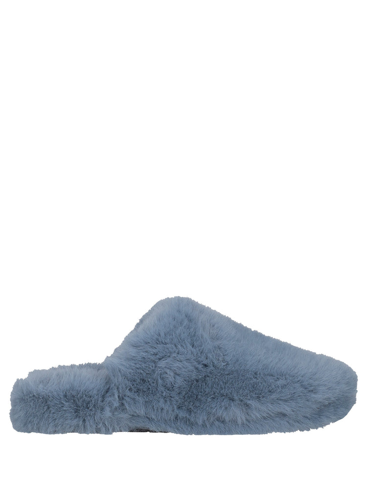 Furry indoor slippers