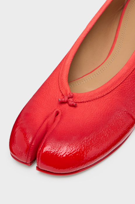BALLET SHOE