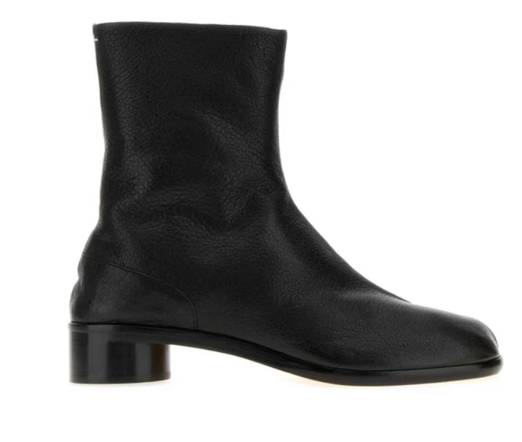 ANKLE BOOT