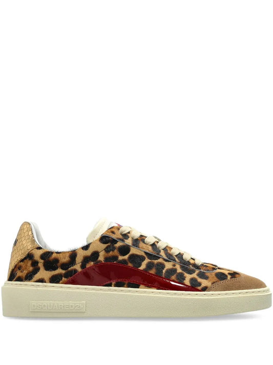 Lace-Up Low Top Sneakers