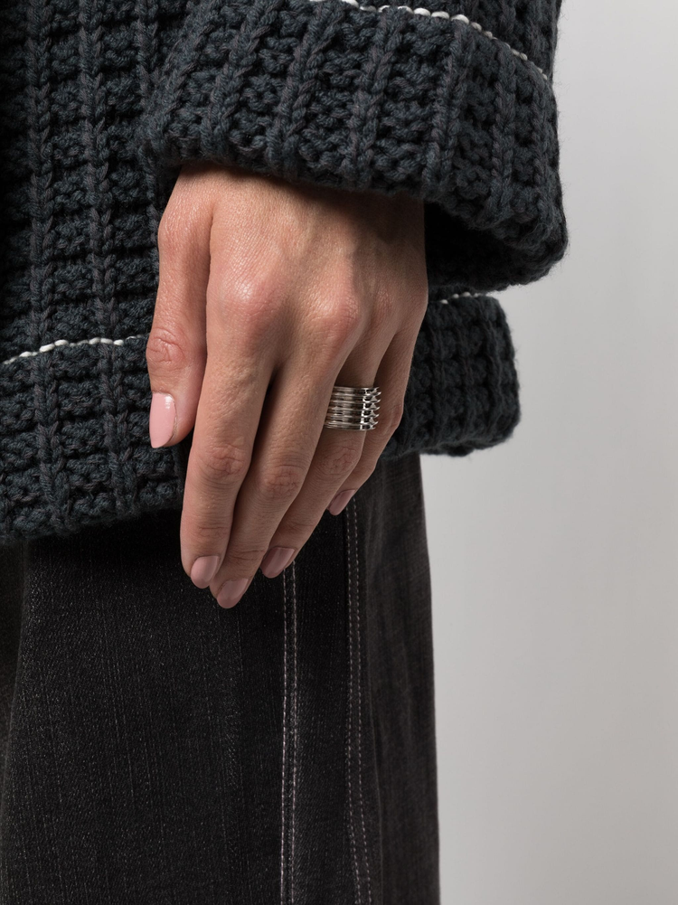 ribbed chunky ring