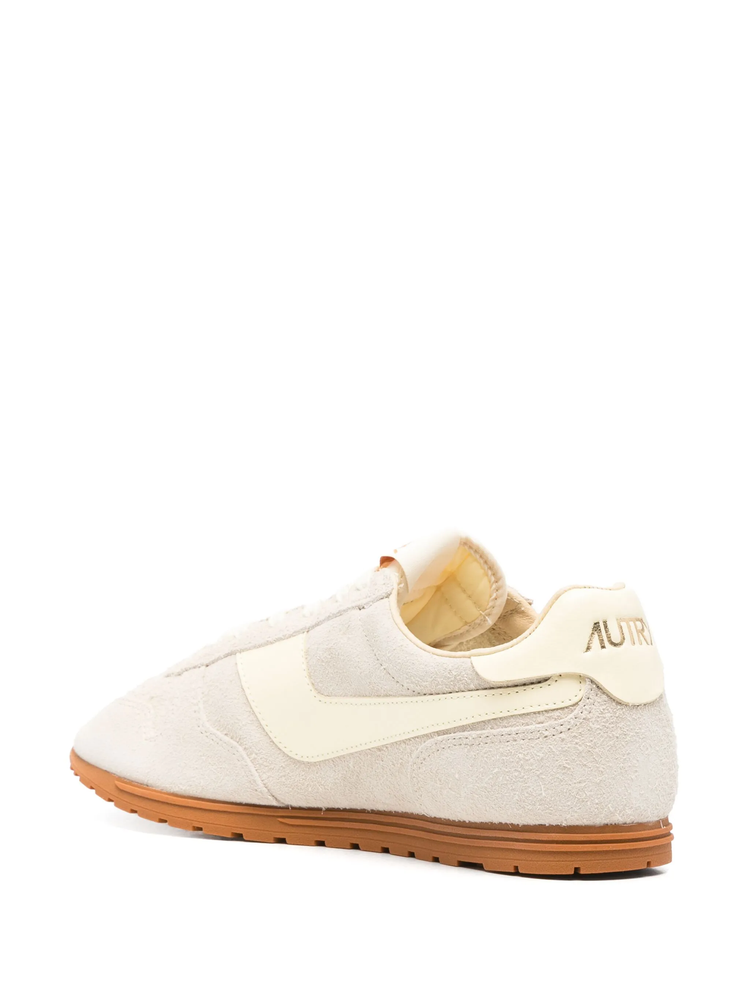 Windspin sneakers