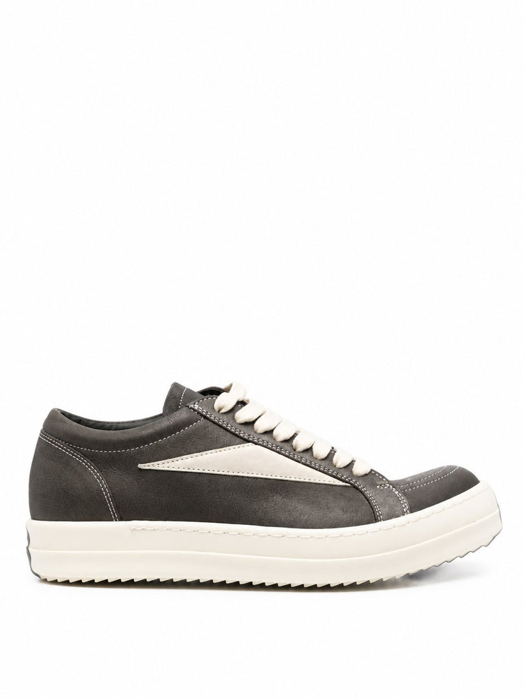 VINTAGE SNEAKS