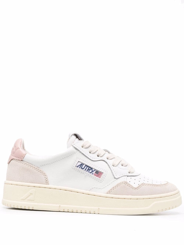 Medalist low-top sneakers