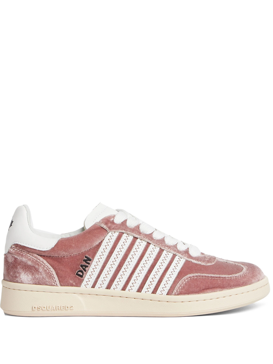 lace-up low-top sneakers