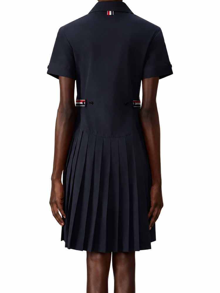 BERMUDA LENGTH SHORT SLEEVE LAPEL COLLAR PLEATED DRESS IN WRINKLE FREE COTTON SUITING