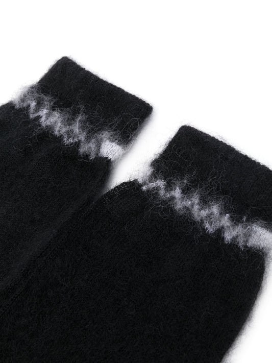 stripe-detail gloves