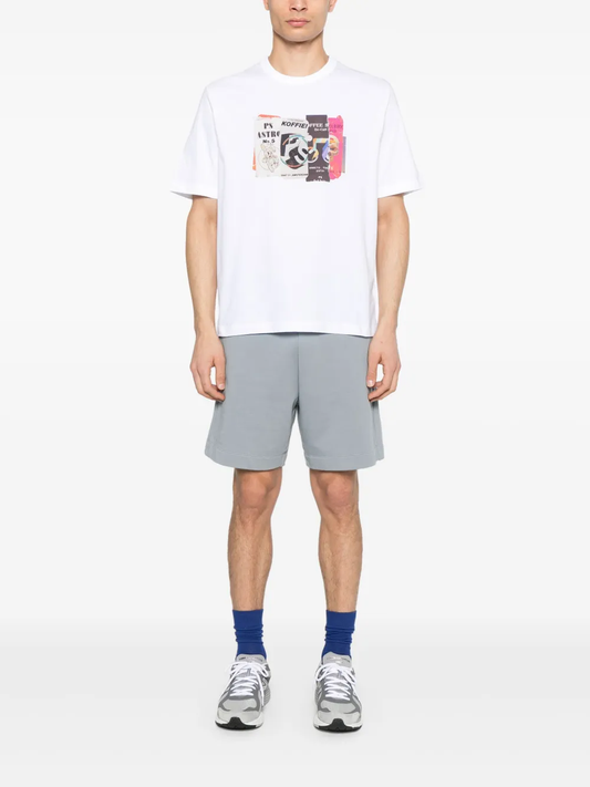 graphic-print T-shirt