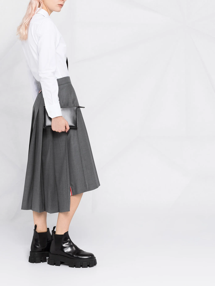 Super 120s twill pleated skirt