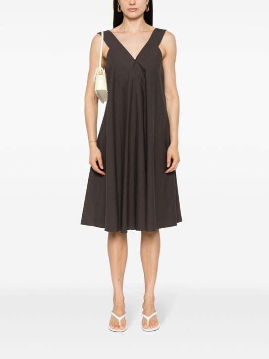 V-neck cotton dress