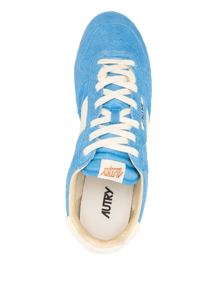 Windspin sneakers