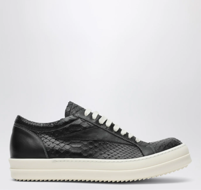 VINTAGE SNEAKS