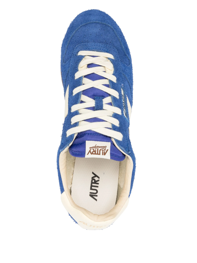 Windspin sneakers