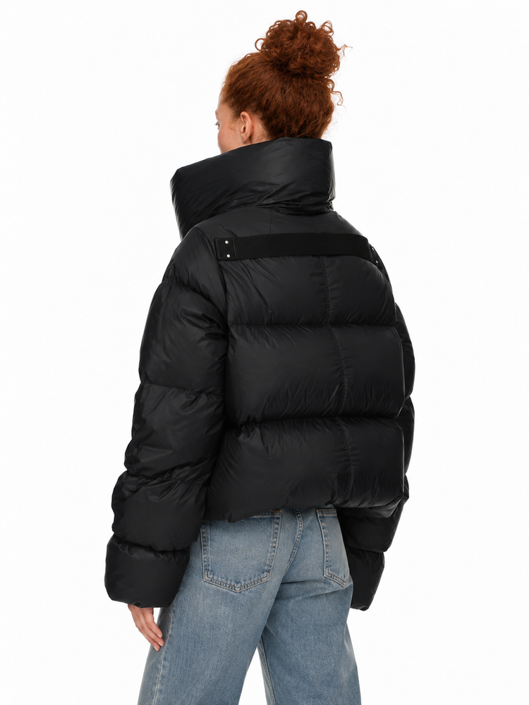 FUNNEL NECK