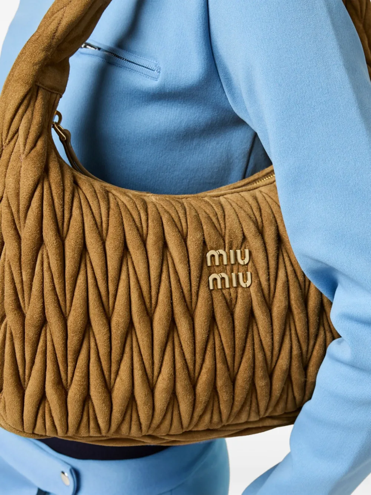 Wander shoulder bag