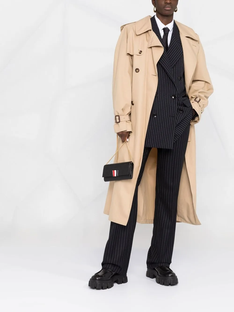 logo-patch leather shoulder bag