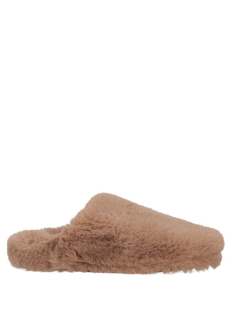 Furry indoor slippers