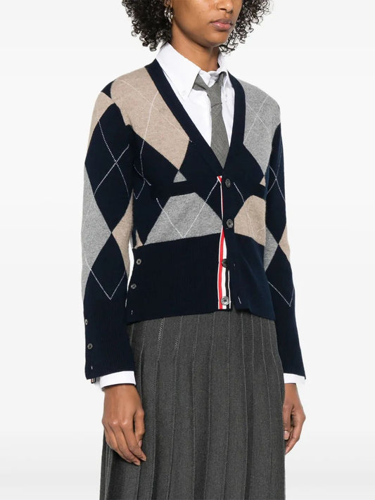 ARGYLE JERSEY INTARSIA CLASSIC V NECK CARDIGAN IN CASHMERE
