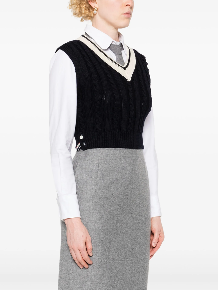 4-Bar cable-knit vest