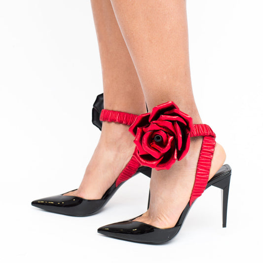 pointed flower pumps