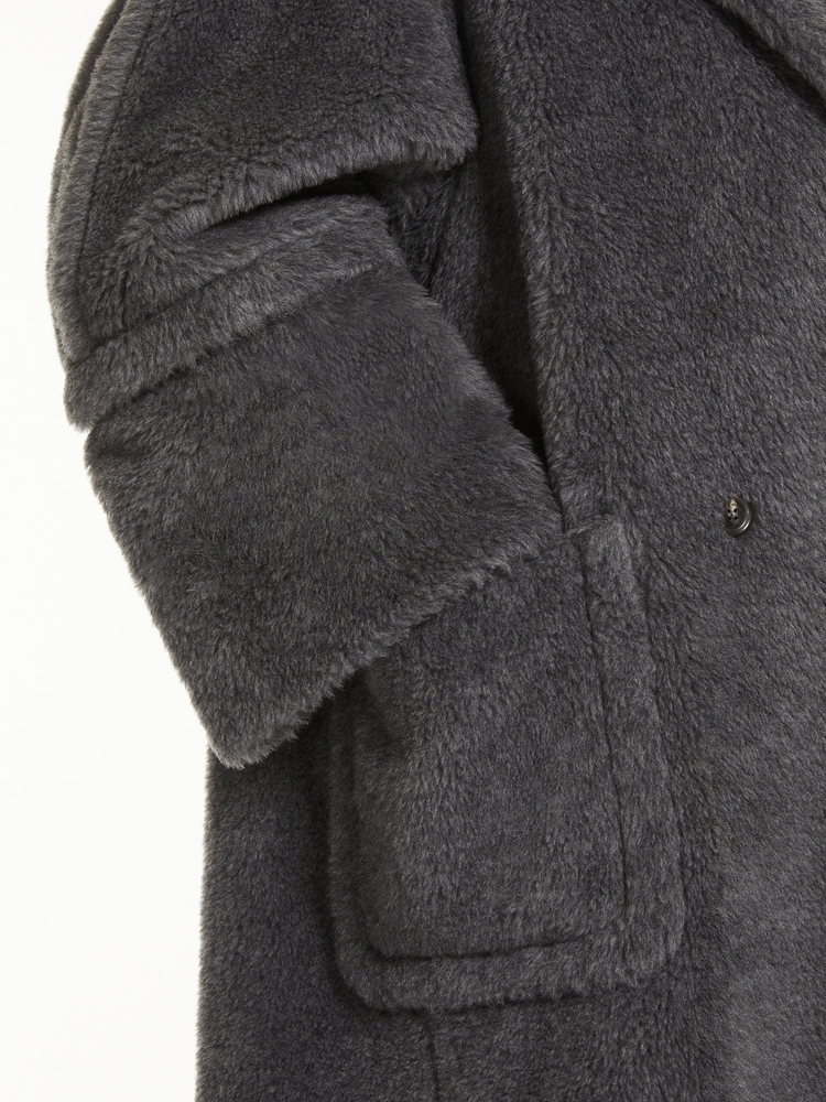 Kadiak oversized alpaca and wool Teddy coat