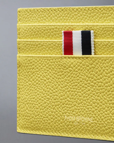 CARD HOLDER W/NOTE COMPARTMENT IN PEBBLE GRAIN LEATHER