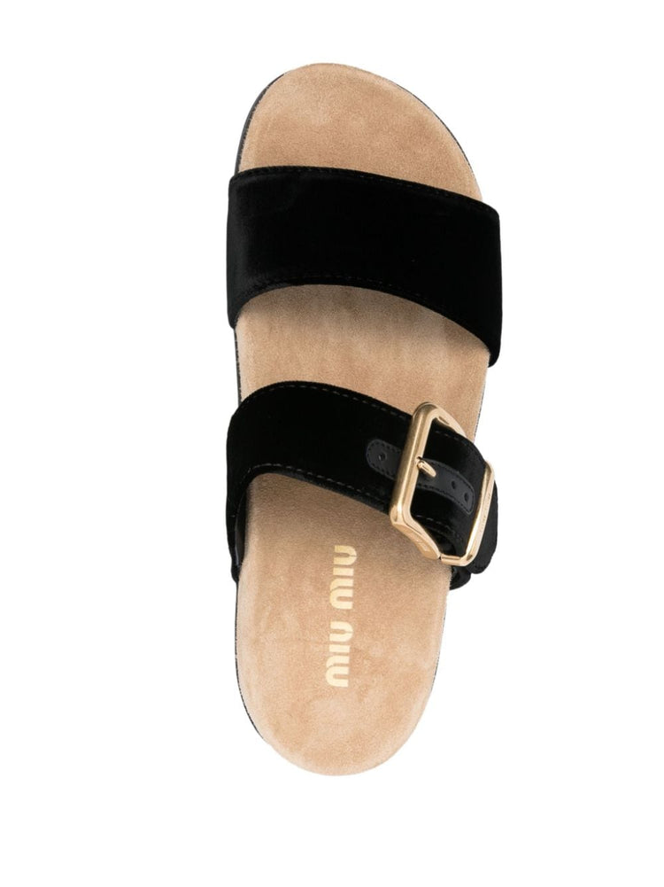 suede buckle sandals