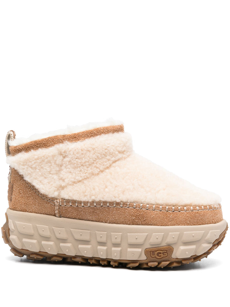 W Venture Daze Ultra Mini Cozy boots