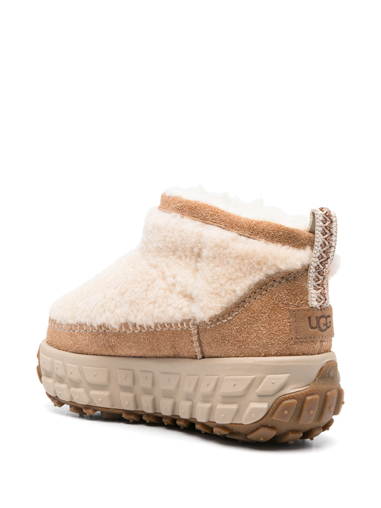 W Venture Daze Ultra Mini Cozy boots