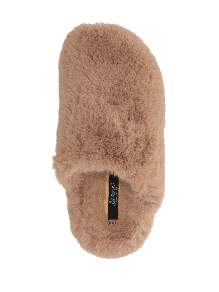 Furry indoor slippers