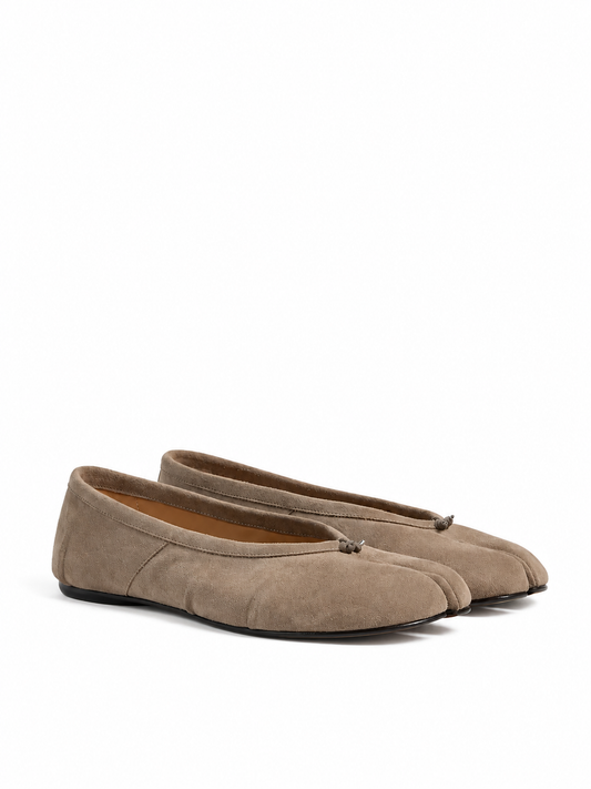 BALLET SHOE