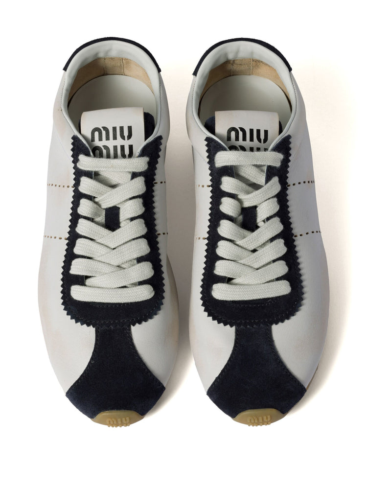 Plume sneakers