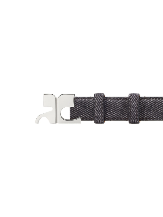 logo-buckle belt
