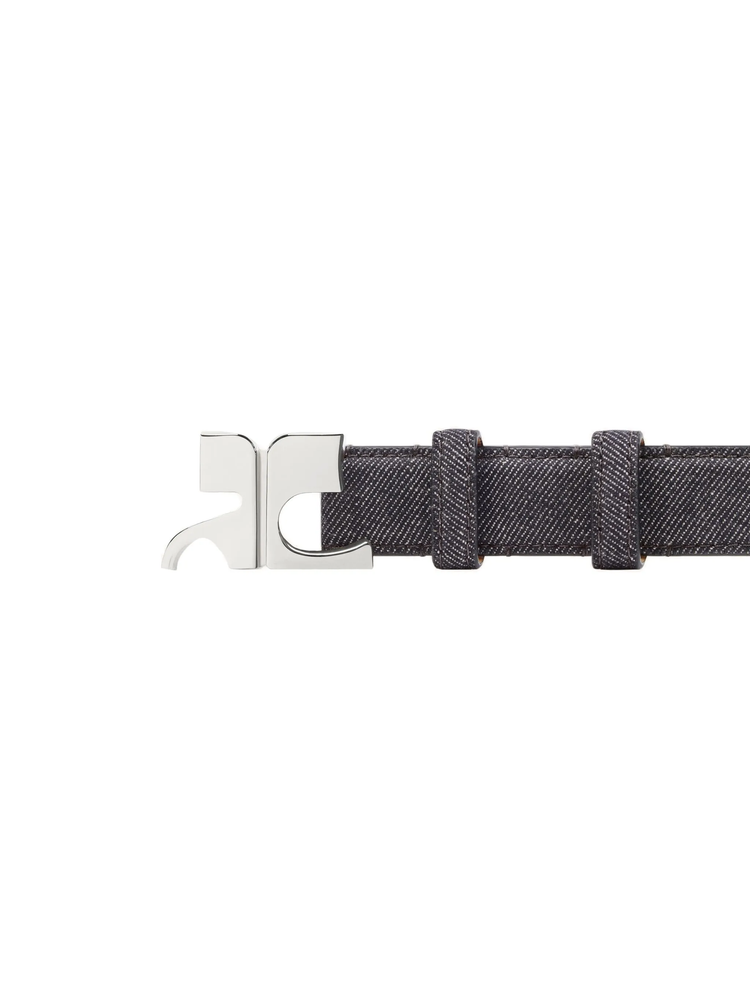 logo-buckle belt