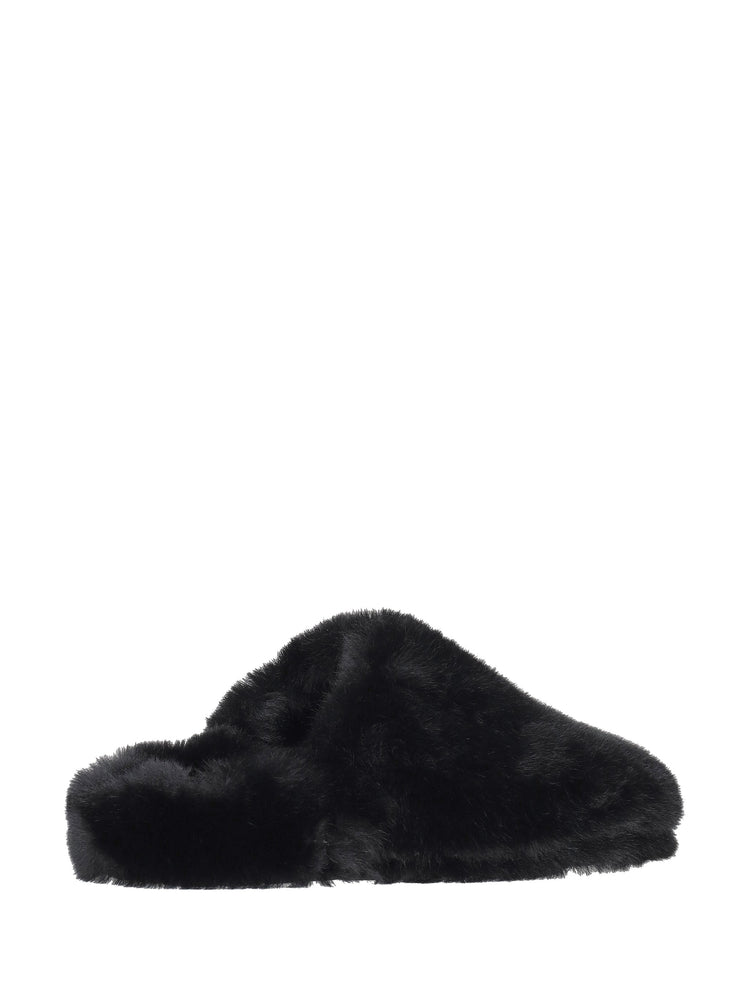Furry indoor slippers