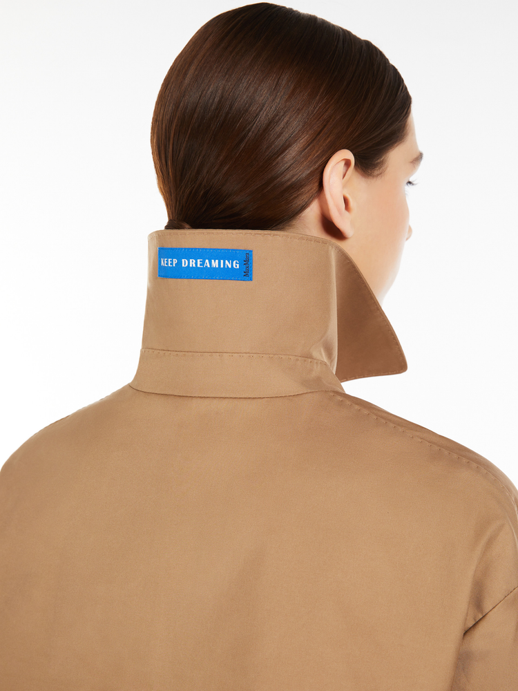 Zeno short trench coat in water-repellent twill