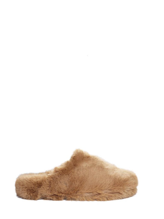 Furry indoor slippers