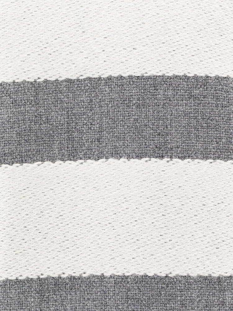 4-bar plain weave tie