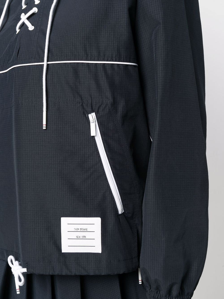 THOM BROWNE logo-patch hooded lace-up anorak