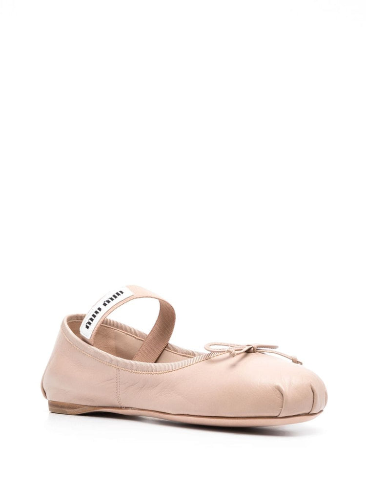 logo-print leather ballerina shoes
