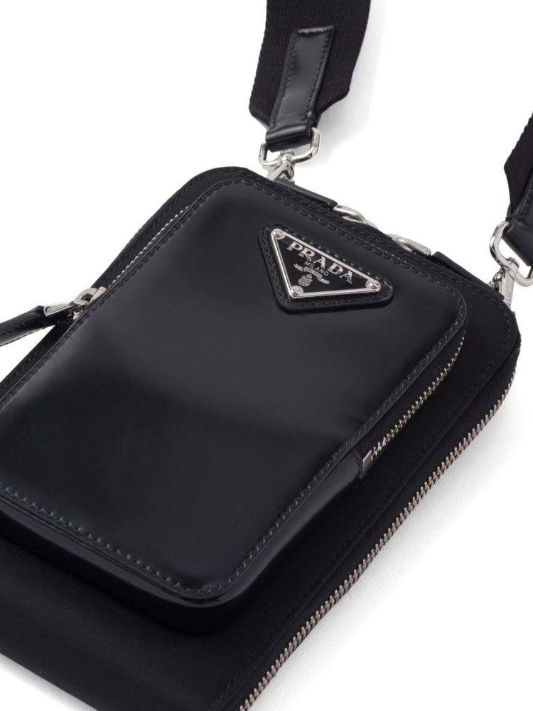 triangle-logo panelled smartphone case