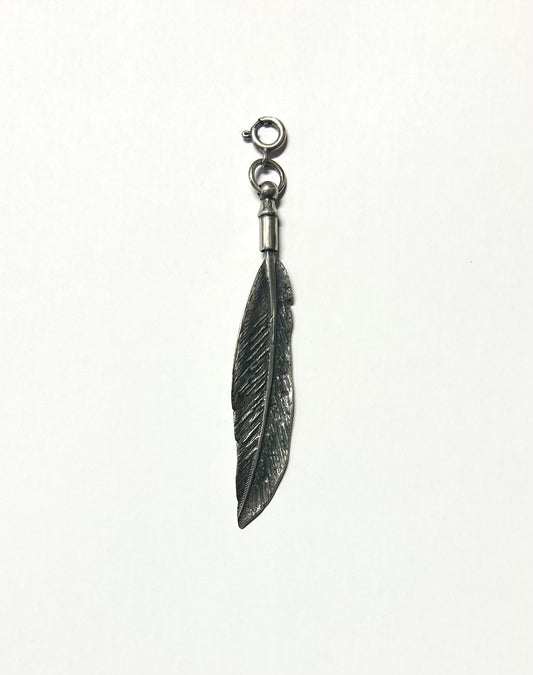 ROBA LARGE SILVER FEATHER CHARM