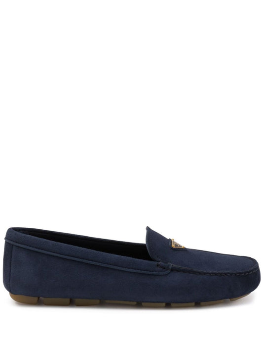 triangle-logo suede driving loafers