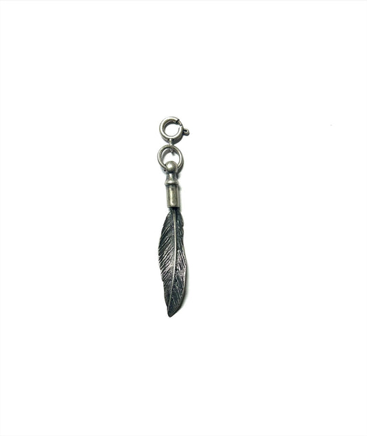 Lauri small silver feather chain