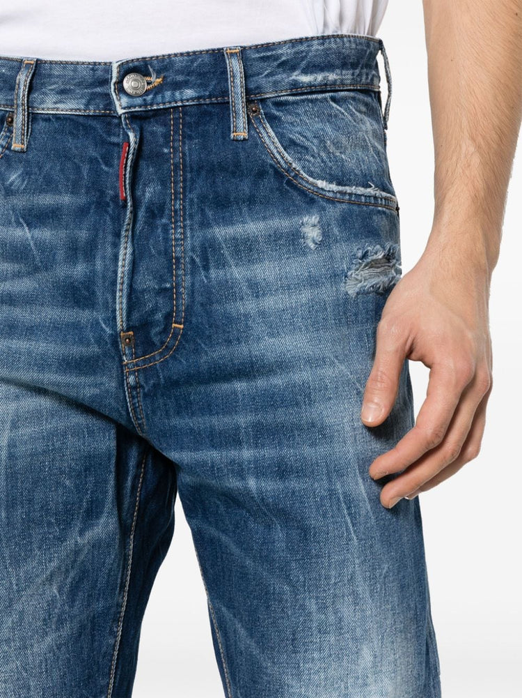 642 distressed straight-leg jeans